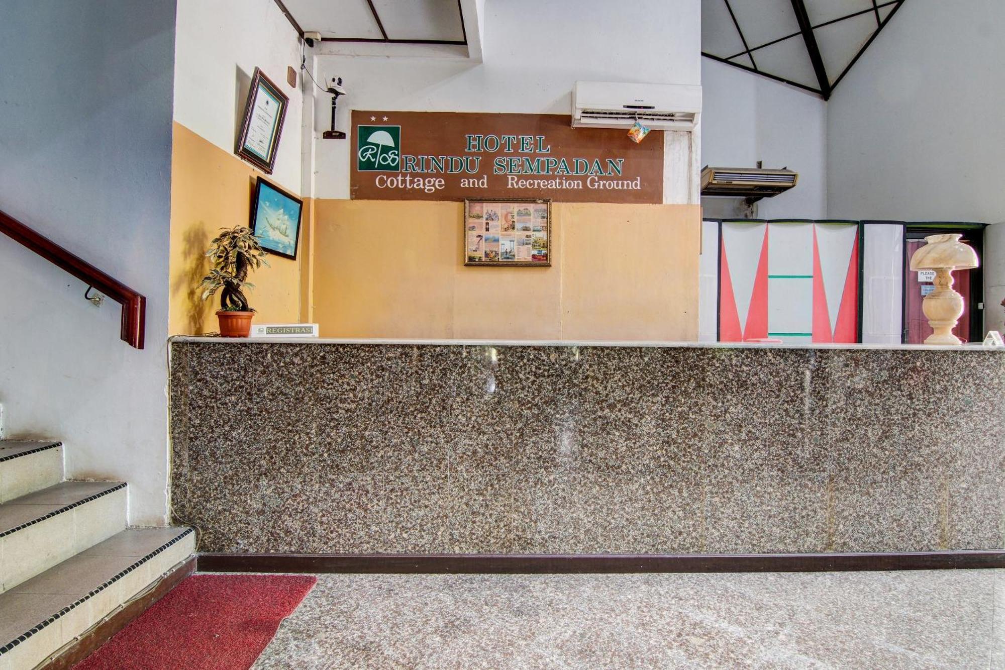 Oyo 92330 Hotel Rindu Sempadan Near Taman Wisata Rindu Sempadan Pekanbaru Exterior foto